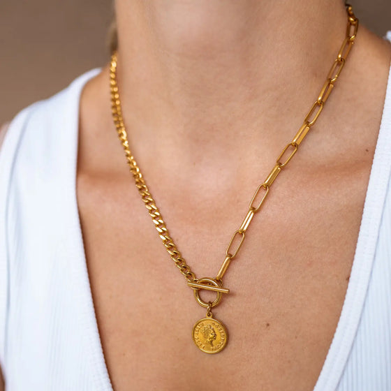 Marley Necklace in Gold