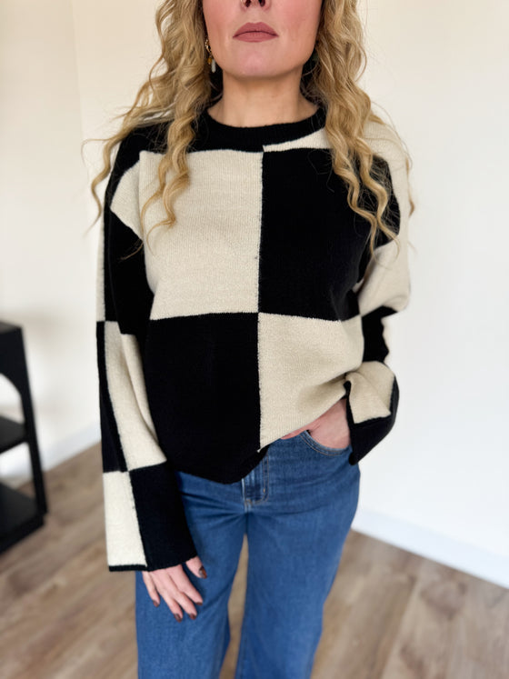 Felicity Oversized Checkered Sweater