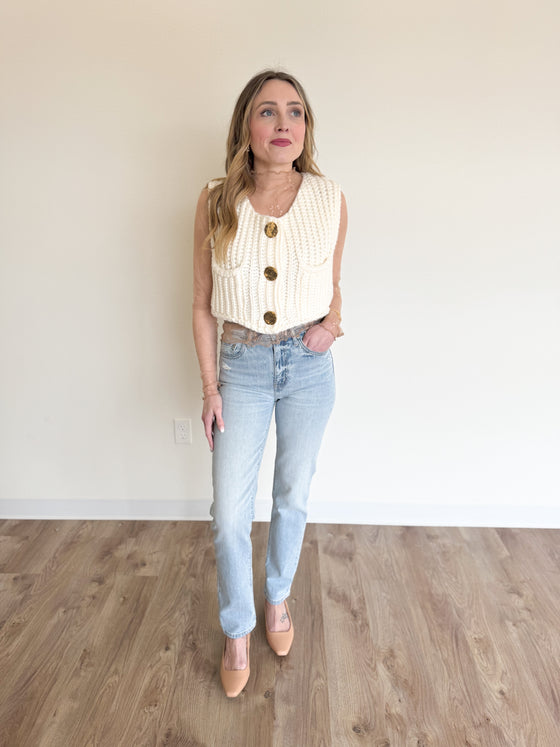 Bryce Crop Sweater Vest in Ivory