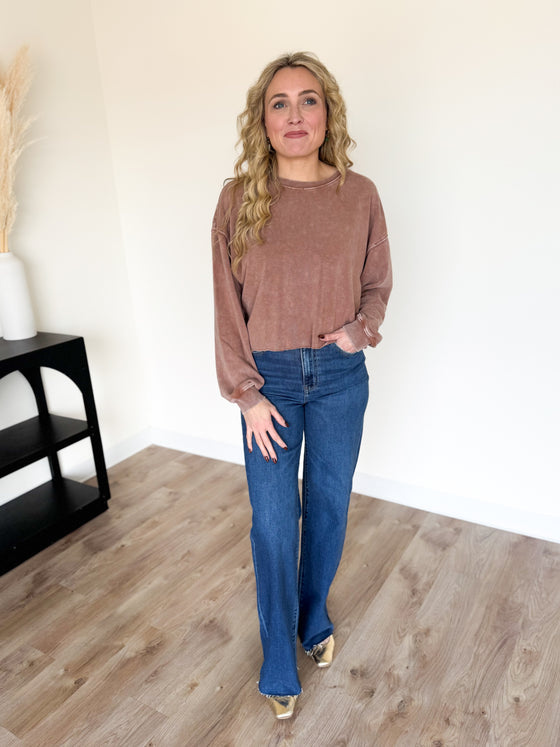 Gemma Mineral Washed Raw Hem Sweatshirt in Chestnut