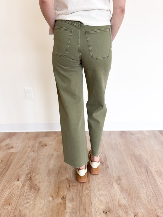 Braelyn Wide Leg Jeans in Green