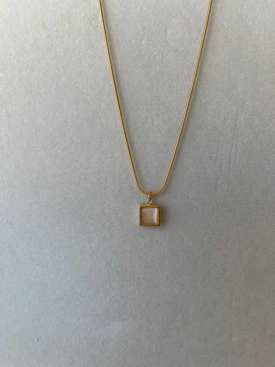 Square Pearl Necklace in Gold
