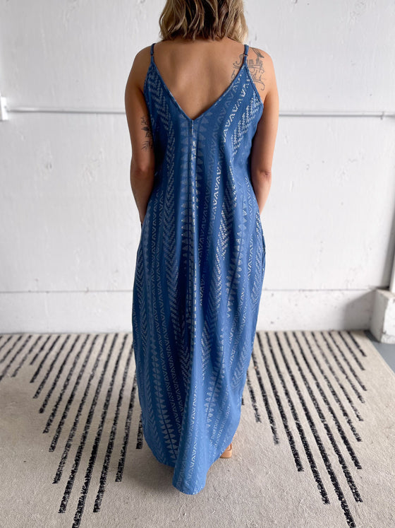 Ari Spaghetti Strap Maxi Dress in Blue Silver