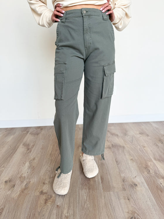 Justice Cargo Pants in Grass