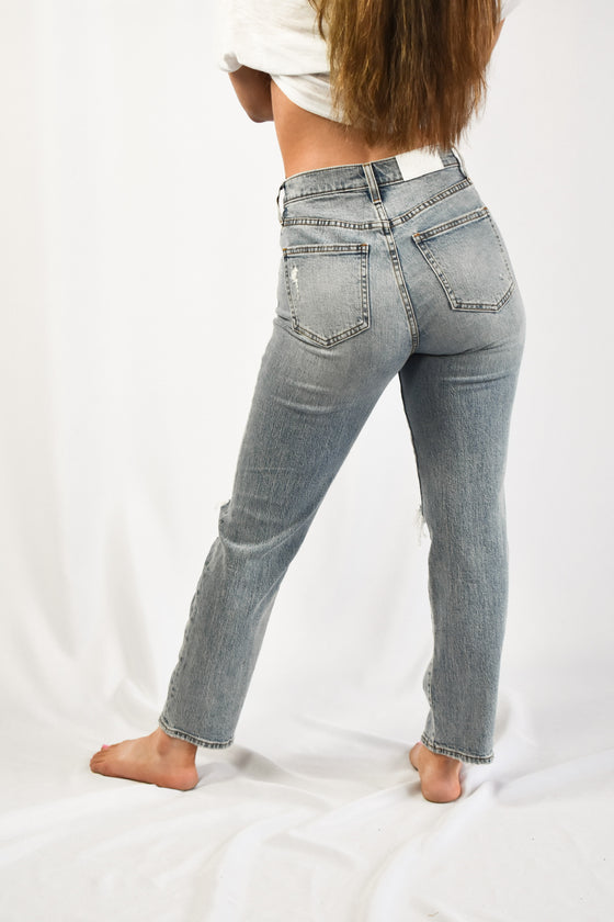 Emily Straight Crop Vintage Jeans